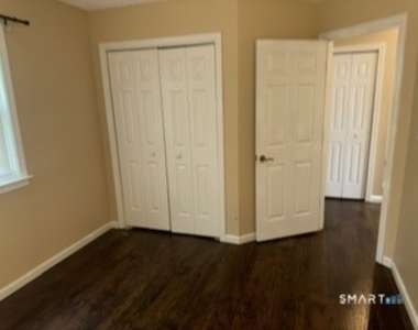 433 Blake Street - Photo Thumbnail 9