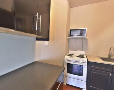 171 East 102nd Street - Photo Thumbnail 2