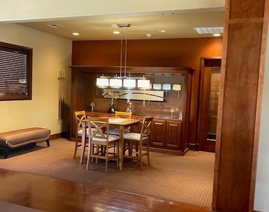 2300 E Silverado Ranch Bl Boulevard - Photo Thumbnail 14