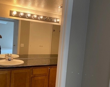 2300 E Silverado Ranch Bl Boulevard - Photo Thumbnail 7