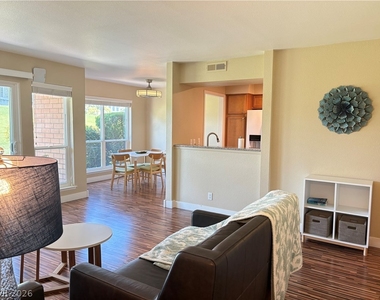 2855 Geary Place - Photo Thumbnail 10