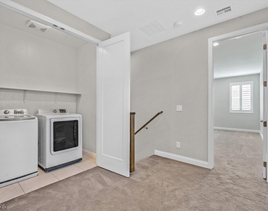 921 Cirrus Cloud Avenue - Photo Thumbnail 11