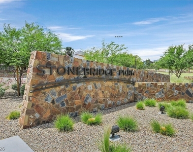 921 Cirrus Cloud Avenue - Photo Thumbnail 27