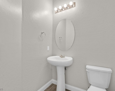 921 Cirrus Cloud Avenue - Photo Thumbnail 8