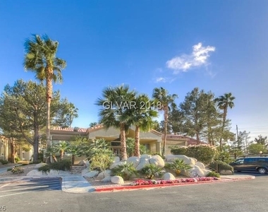 3145 E Flamingo Road - Photo Thumbnail 29