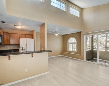 3145 E Flamingo Road - Photo Thumbnail 5