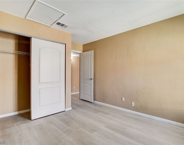 3145 E Flamingo Road - Photo Thumbnail 21