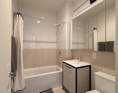 636 West 158th Street - Photo Thumbnail 4