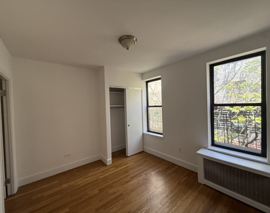 167 East 87th Street - Photo Thumbnail 4
