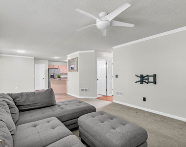 608 Adam Circle - Photo Thumbnail 10