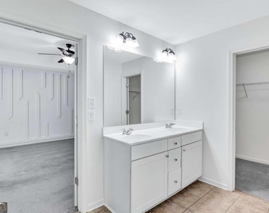 330 Avalon Square - Photo Thumbnail 30