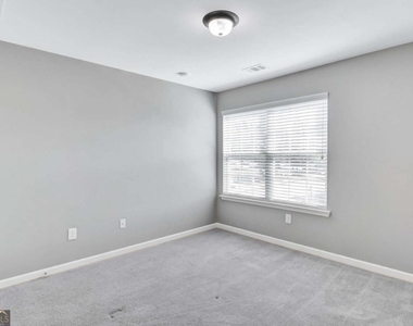330 Avalon Square - Photo Thumbnail 39