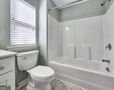 330 Avalon Square - Photo Thumbnail 45
