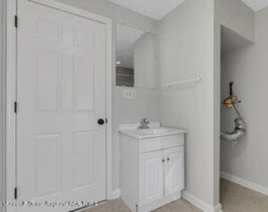 1429 Lakewood Road - Photo Thumbnail 14