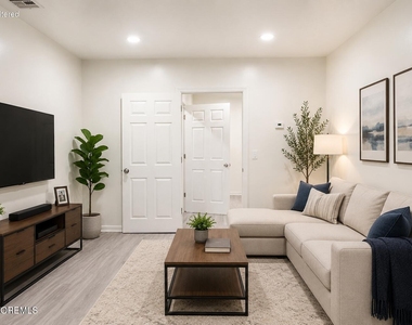 101 Anelve Avenue - Photo Thumbnail 2