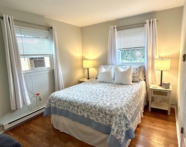 433 Garfield Lane - Photo Thumbnail 9