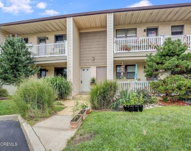3 Wharfside Drive - Photo Thumbnail 7