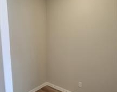 2644 Oneida Lane - Photo Thumbnail 12