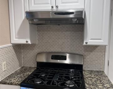 3728 Seguin Drive - Photo Thumbnail 8