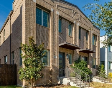 218 Wimberly Street - Photo Thumbnail 1