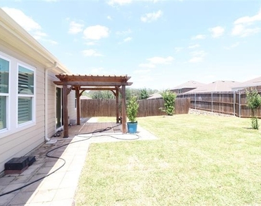 736 Richmond Drive - Photo Thumbnail 29