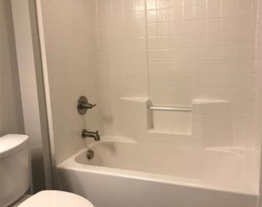 925 Chaparral Trail - Photo Thumbnail 15