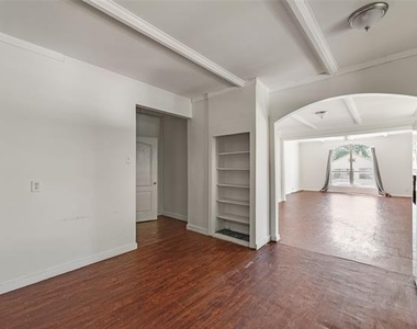 1327 E Baltimore Avenue - Photo Thumbnail 4