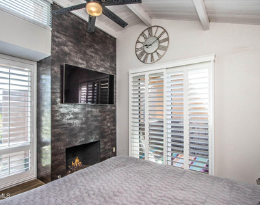 7401 N Scottsdale Road - Photo Thumbnail 8