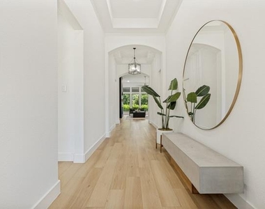 1513 Snapdragon Court - Photo Thumbnail 9