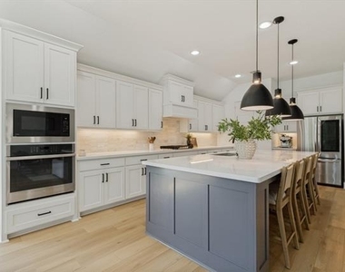 1513 Snapdragon Court - Photo Thumbnail 12