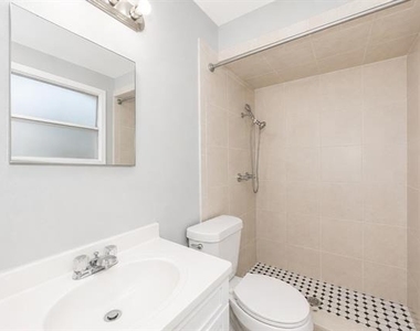 4709 Fair Park Boulevard - Photo Thumbnail 12