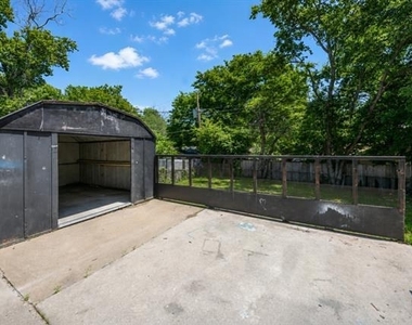 4709 Fair Park Boulevard - Photo Thumbnail 21
