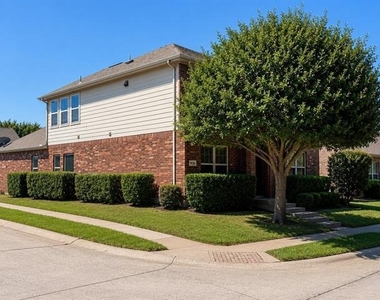 9044 Sundance Trail - Photo Thumbnail 2