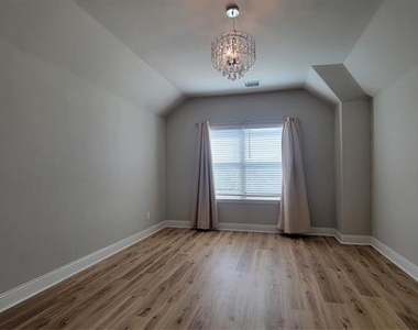 709 Lowveld Drive - Photo Thumbnail 11