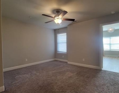 709 Lowveld Drive - Photo Thumbnail 10