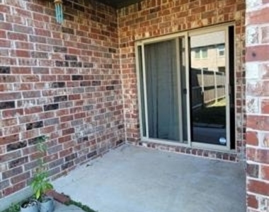 709 Lowveld Drive - Photo Thumbnail 24