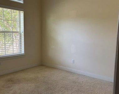 8232 Snow Goose Way - Photo Thumbnail 2