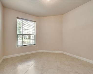 434 Teagarden Court - Photo Thumbnail 23