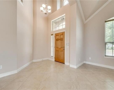 434 Teagarden Court - Photo Thumbnail 5