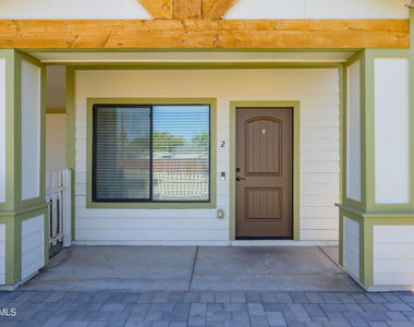 274 N Delaware Street - Photo Thumbnail 2