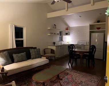 315 Hobson Street - Photo Thumbnail 1