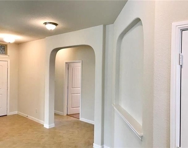 4405 Chicory Court - Photo Thumbnail 3