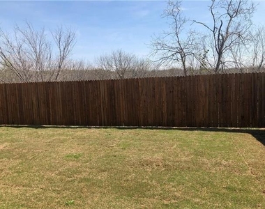 4405 Chicory Court - Photo Thumbnail 14