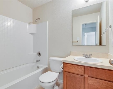 2920 Pima Lane - Photo Thumbnail 11