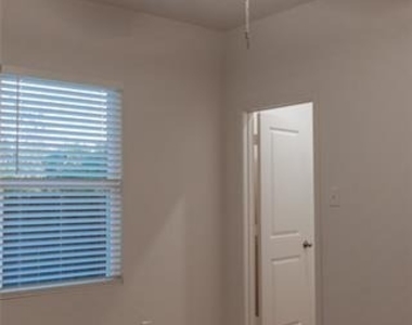 4407 Silverweed Lane - Photo Thumbnail 12