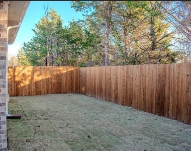 4407 Silverweed Lane - Photo Thumbnail 19