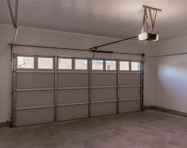 4407 Silverweed Lane - Photo Thumbnail 17