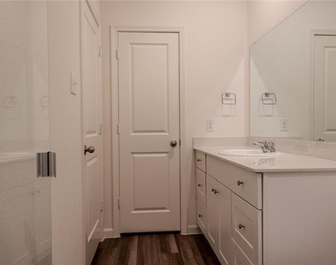 4407 Silverweed Lane - Photo Thumbnail 1