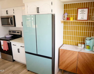 4711 E Fillmore Street - Photo Thumbnail 11