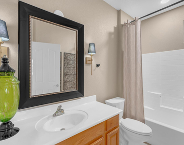 14265 W Lexington Avenue - Photo Thumbnail 16